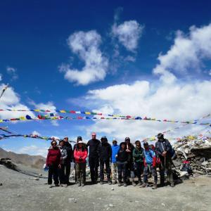 On top of KongMaru La (5130m) with Kang Yatse massif in the background.  