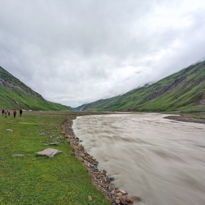 The raging river that flows down from the Kaintal glacier